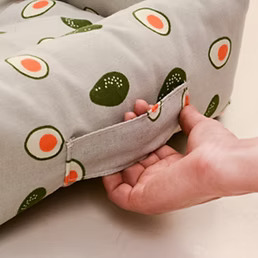 Summer Cooling Bed Dotted